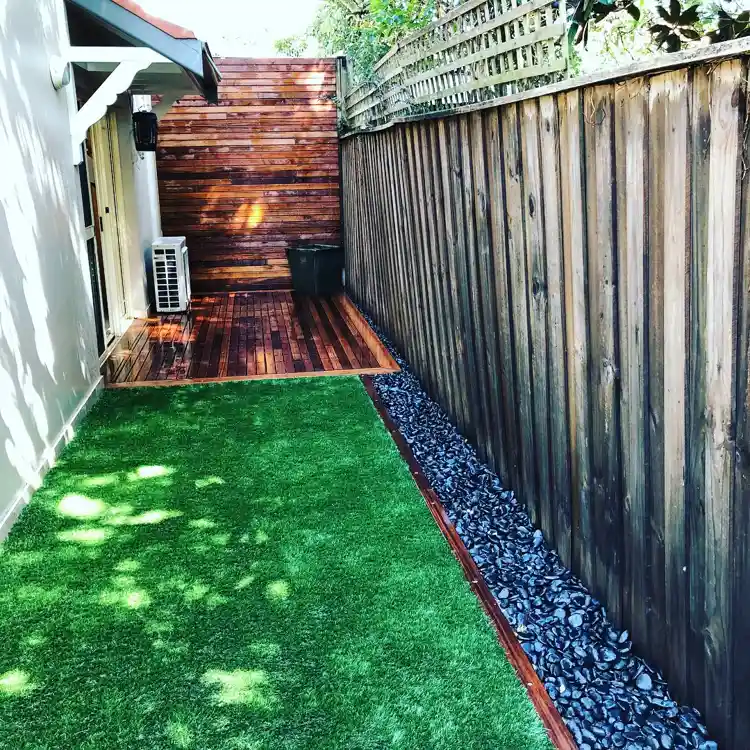 Indoor aesthetic turf